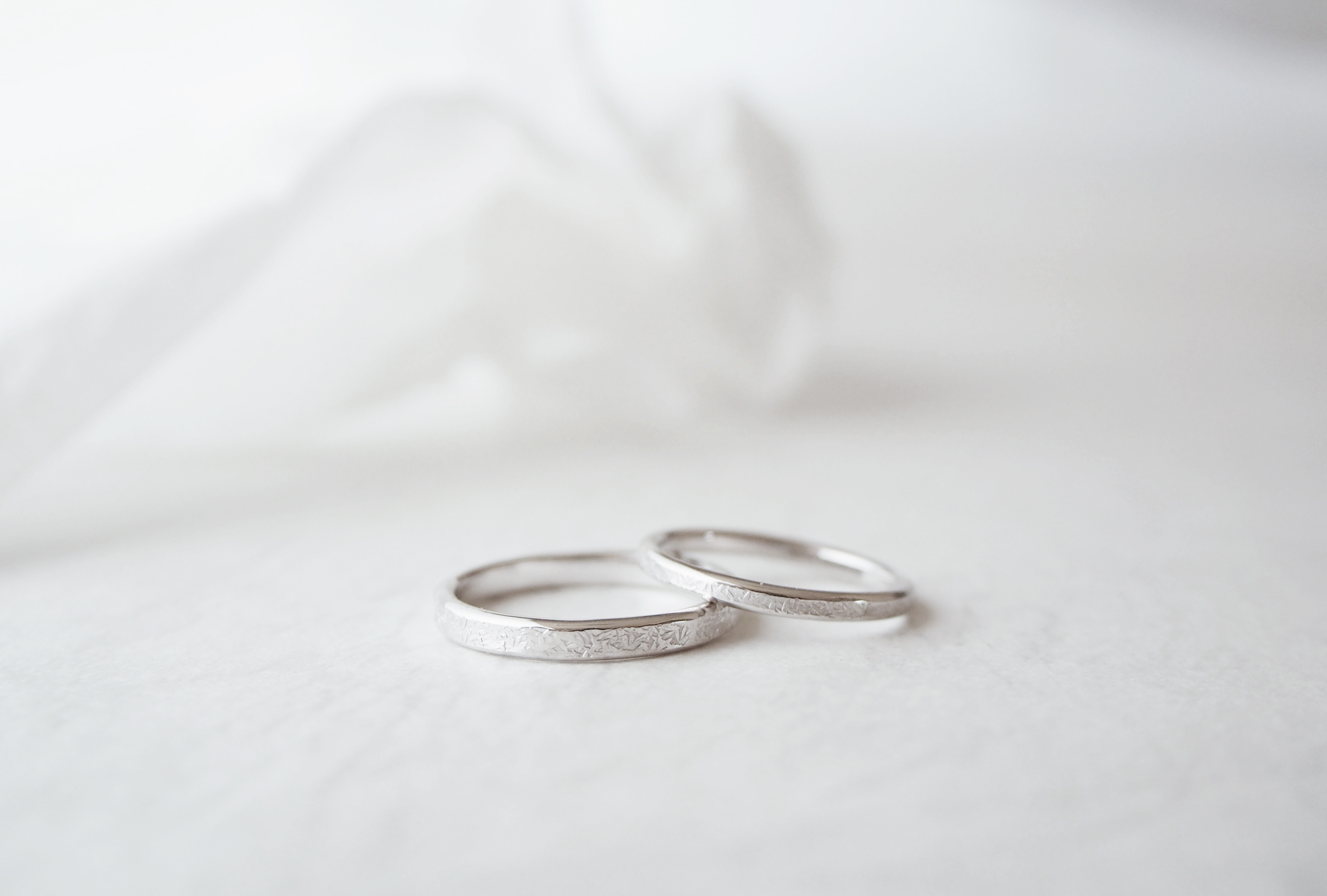 荒らしタガネの結婚指輪のサンプル