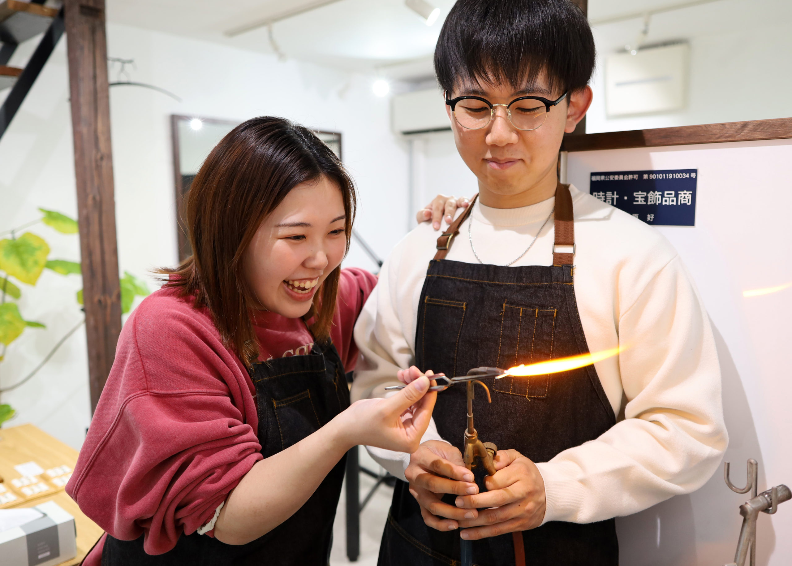 力仕事は協力して