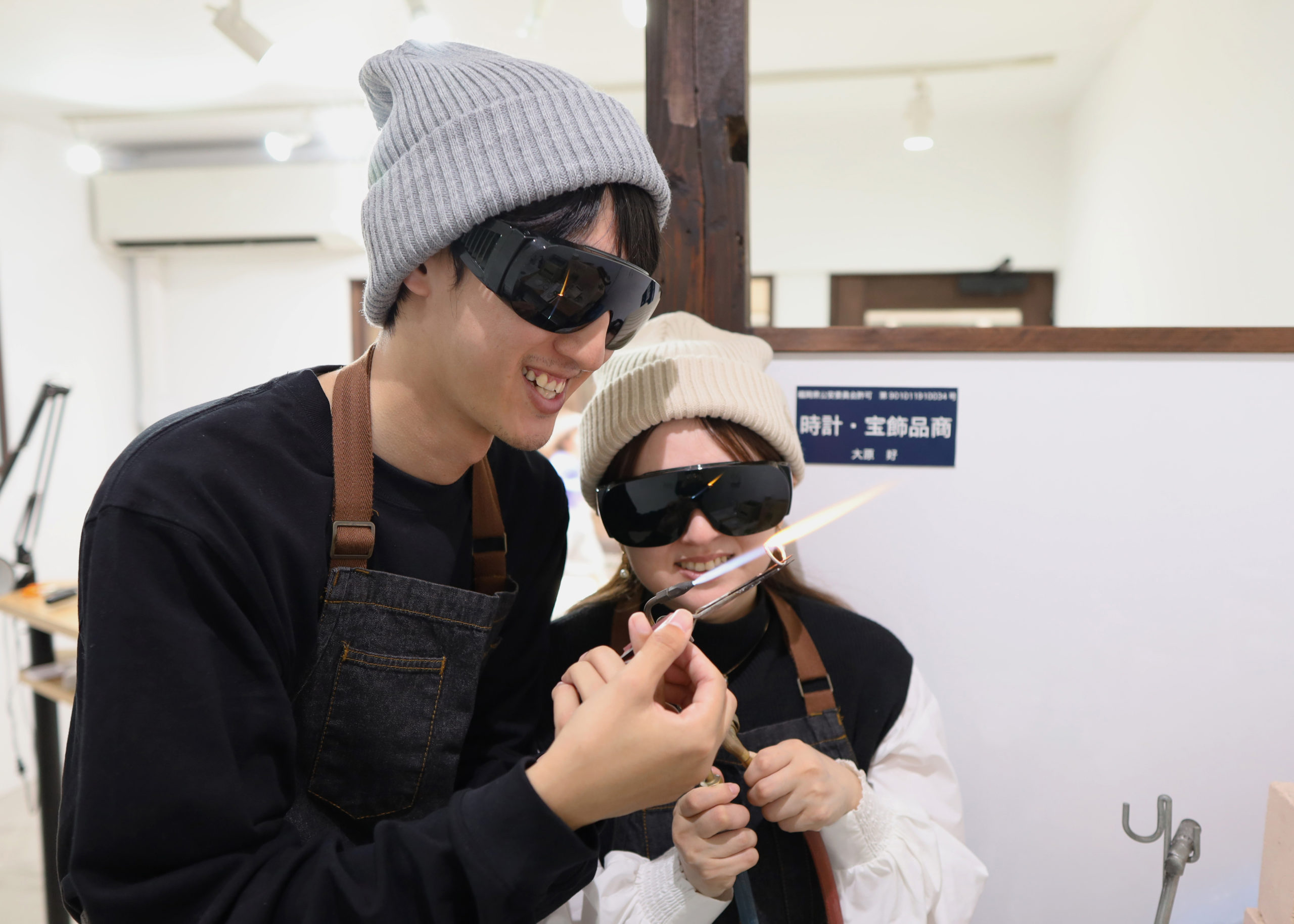 ふたりで協力して作る結婚指輪