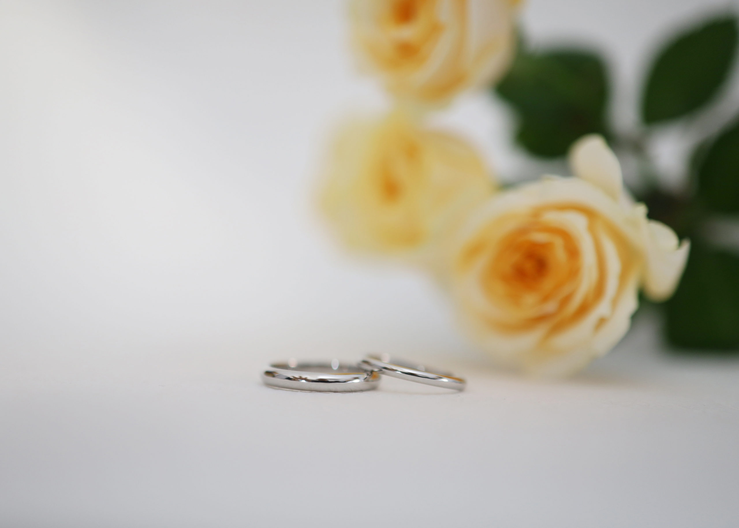 ピカピカに磨いた結婚指輪